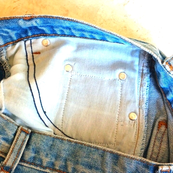 Vintage denim jeans from store Cache.,size 4...animal print faux fur trim,unworn - Picture 16 of 16